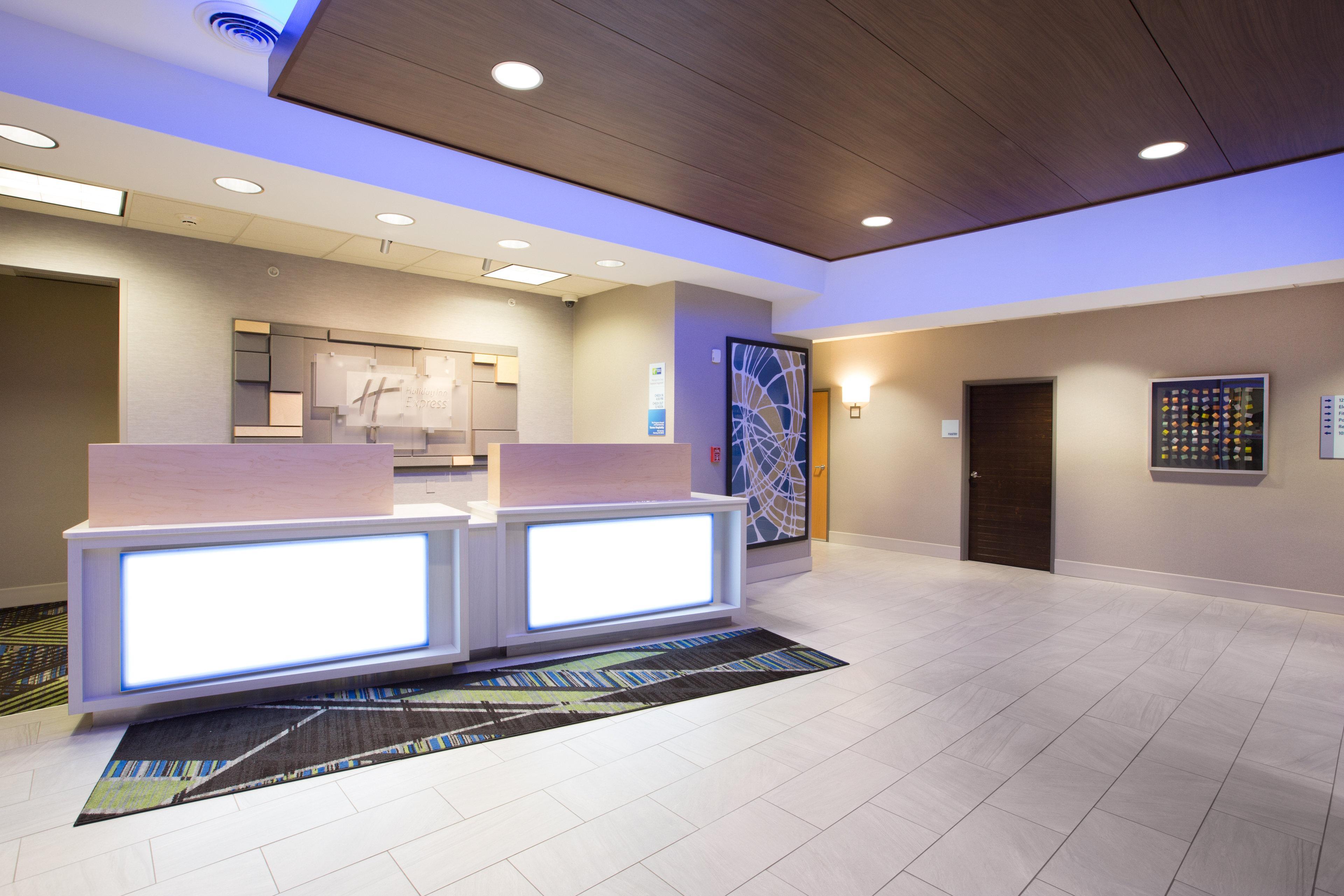 Holiday Inn Express Hastings By Ihg Ngoại thất bức ảnh