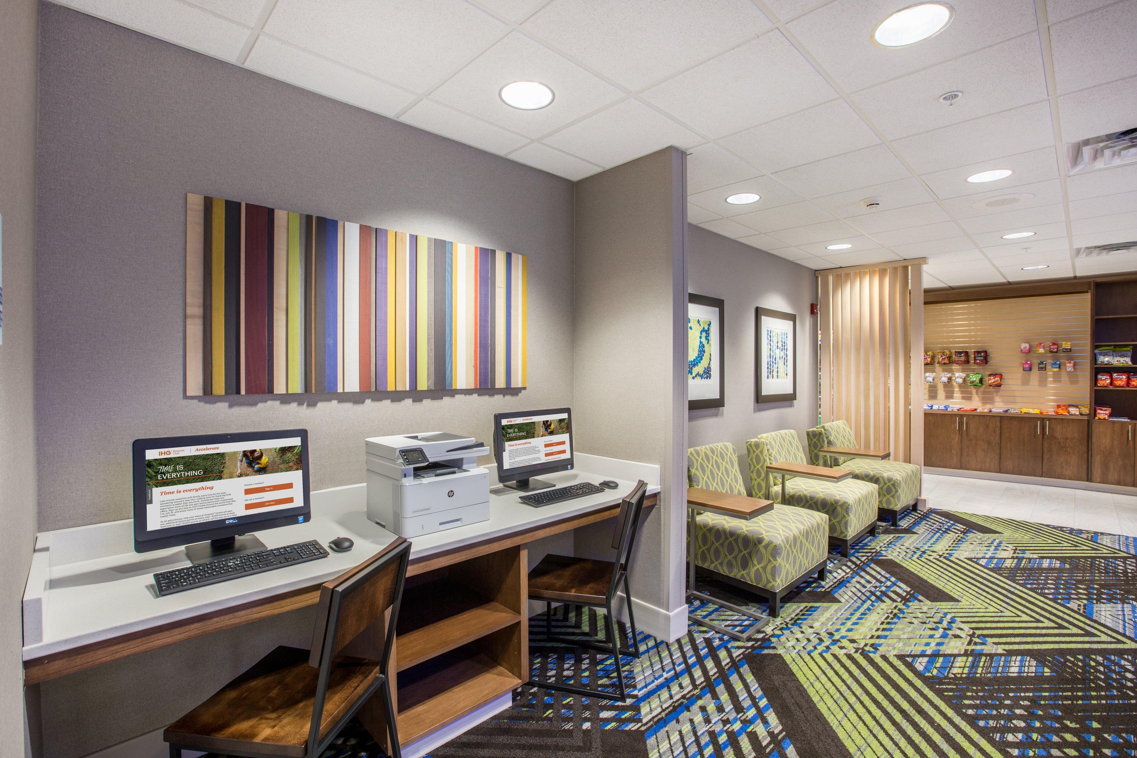 Holiday Inn Express Hastings By Ihg Ngoại thất bức ảnh