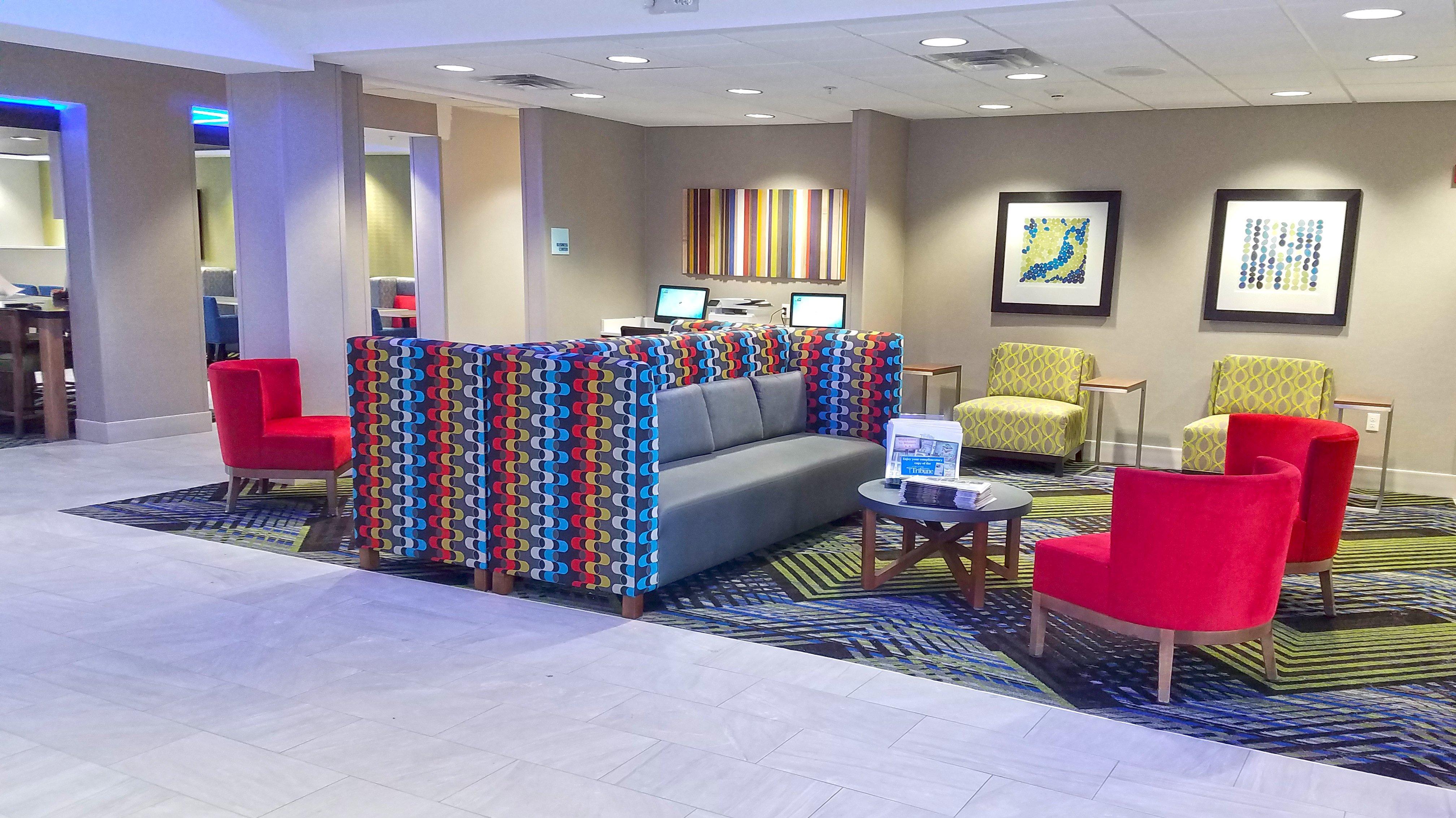 Holiday Inn Express Hastings By Ihg Ngoại thất bức ảnh
