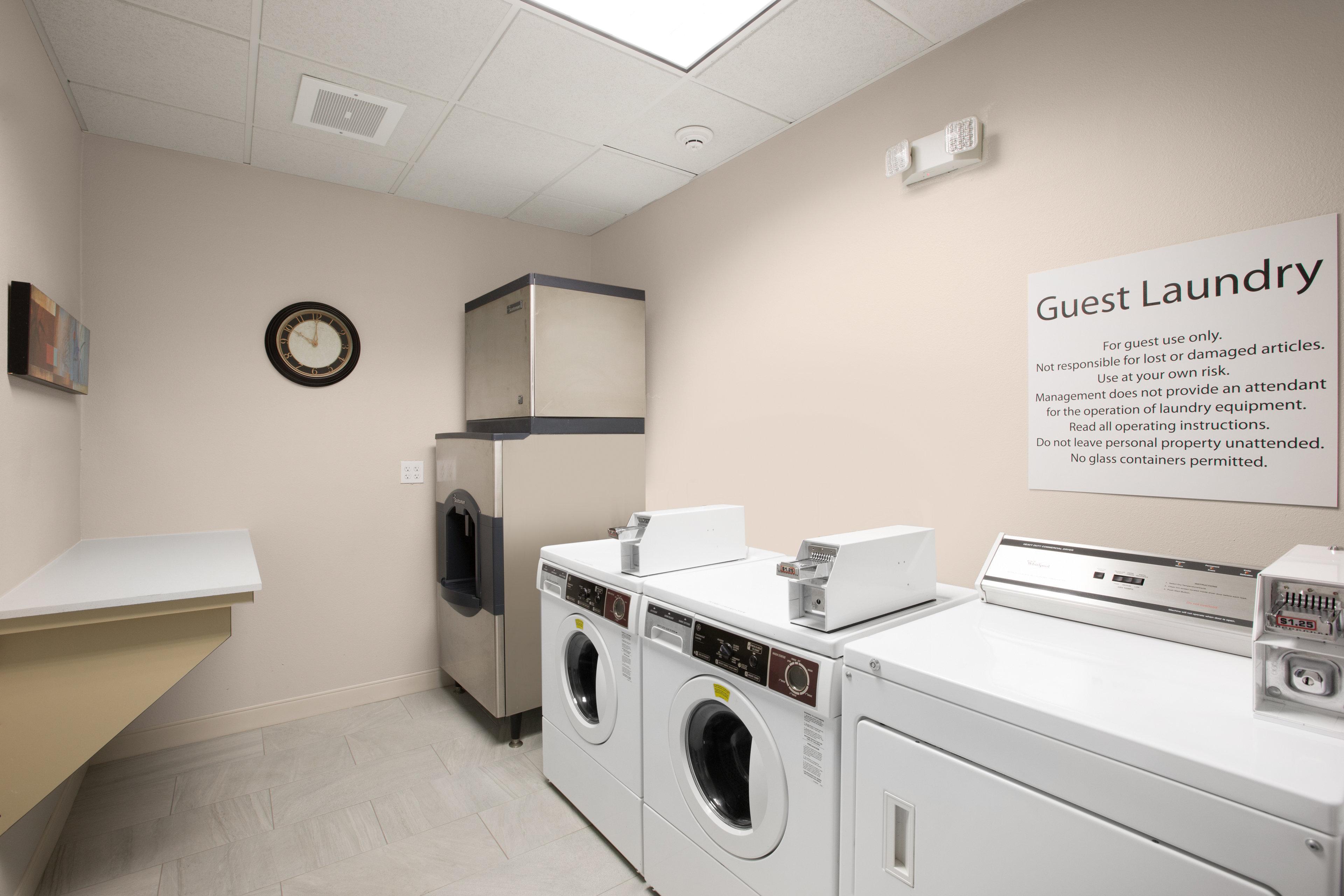 Holiday Inn Express Hastings By Ihg Ngoại thất bức ảnh